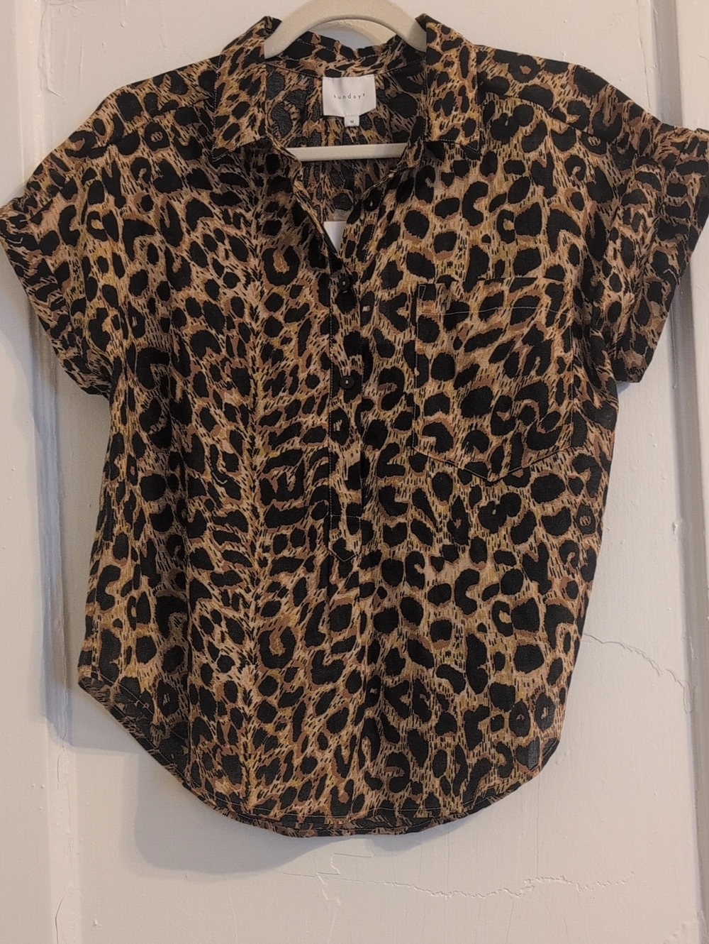 Sunday's Luxe Light Weight Bruno cheerah Print Camp Shirt new- mediun